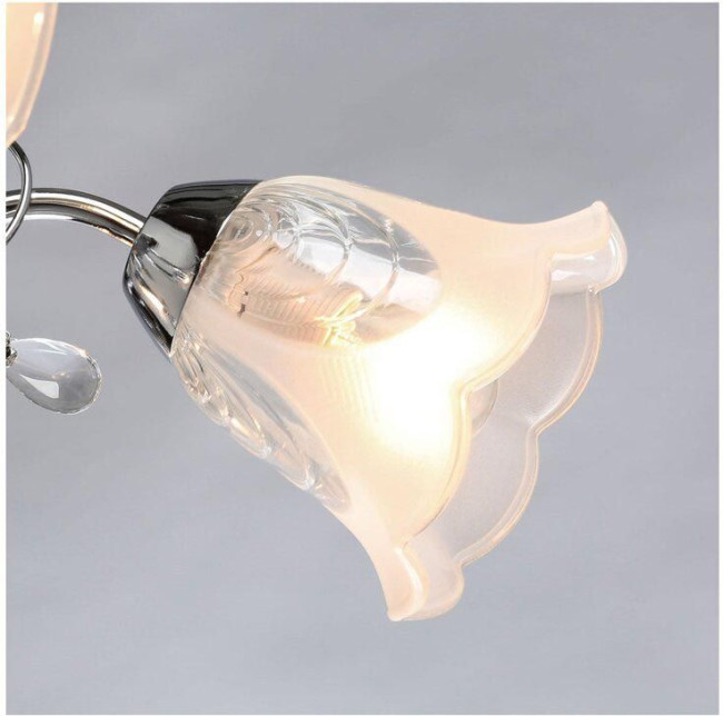 Потолочная люстра De Markt Моника 372015005 Потолочная люстра De Markt Моника 372015005