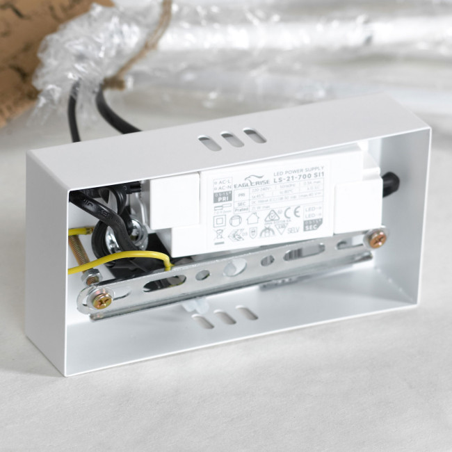 Люстра на штанге Lussole Beaumont LSP-7074 Люстра на штанге Lussole Beaumont LSP-7074