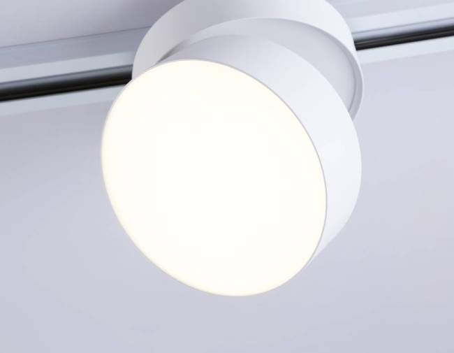 Трековый однофазный светильник Ambrella Light Track System GL6872 Трековый однофазный светильник Ambrella Light Track System GL6872