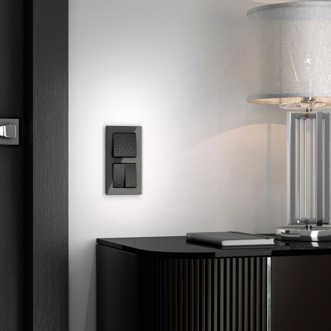 Рамка на 2 поста Werkel Favorit черный W0021108 4690389159589 Рамка на 2 поста Werkel Favorit черный W0021108 4690389159589