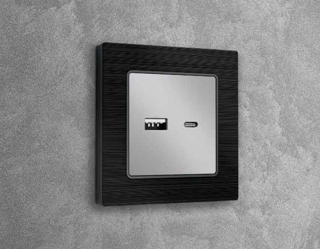 Лицевая панель для розетки 2USB тип A+C Ambrella Volt Alfa AP4110 Лицевая панель для розетки 2USB тип A+C Ambrella Volt Alfa AP4110