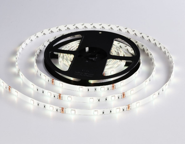 Светодиодная лента Ambrella Light LED Strip 12В 5050 7,2Вт/м RGB 5м IP65 GS2501 Светодиодная лента Ambrella Light LED Strip 12В 5050 7,2Вт/м RGB 5м IP65 GS2501