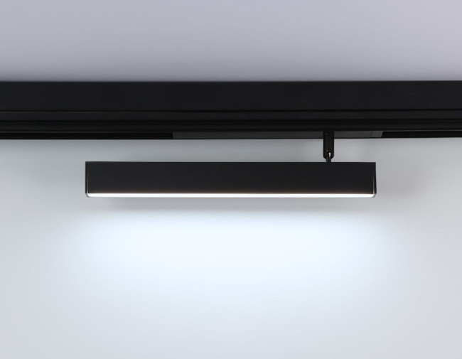 Трековый магнитный светильник Ambrella Light Magnetic 220V GL1332 Трековый магнитный светильник Ambrella Light Magnetic 220V GL1332