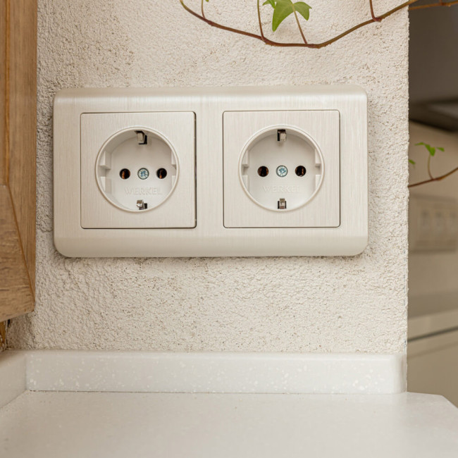 Рамка на 2 поста Werkel Stream перламутровый W0022113 4690389162251 Рамка на 2 поста Werkel Stream перламутровый W0022113 4690389162251