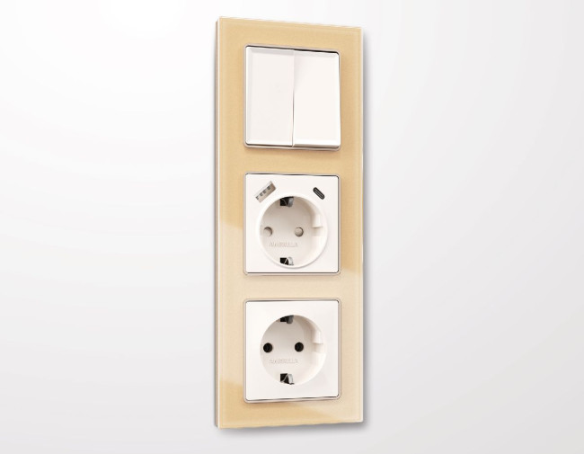 Рамка трехместная Ambrella Volt Platos AF330603 Рамка трехместная Ambrella Volt Platos AF330603