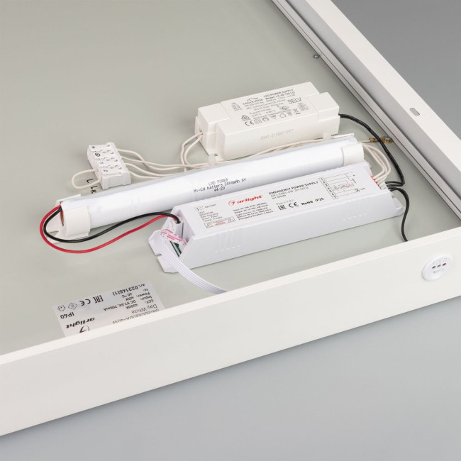 Светодиодная панель Arlight IM-EMERGENCY-3H-S600x600-40W Warm3000 (WH, 120 deg, 230V) 056641