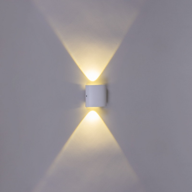 Архитектурный светильник Reluce 86831-9.2-002TLFC LED2*3W WT Архитектурный светильник Reluce 86831-9.2-002TLFC LED2*3W WT