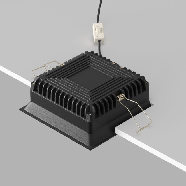Встраиваемый светильник Maytoni Okno DL056-18W3-4-6K-B Встраиваемый светильник Maytoni Okno DL056-18W3-4-6K-B