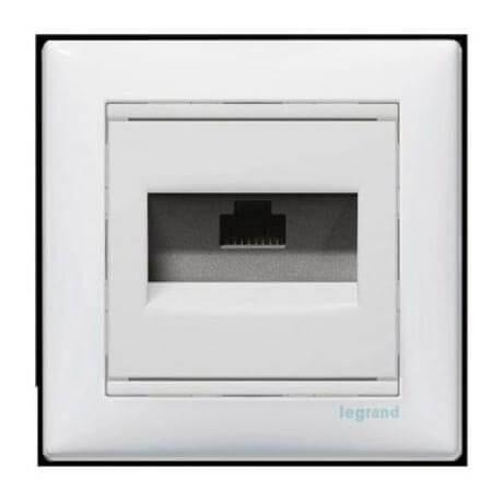 Розетка компьютерная RJ45 Legrand Valena 5e кат UTP с захватами алюминий 770230 Розетка компьютерная RJ45 Legrand Valena 5e кат UTP с захватами алюминий 770230