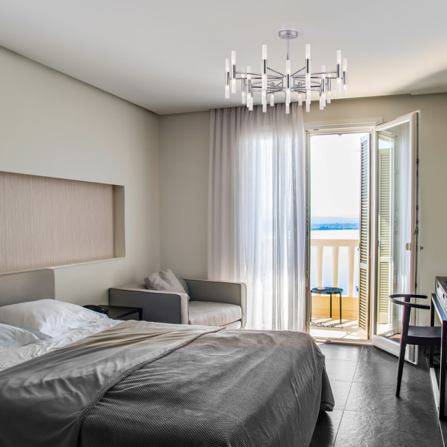 Потолочная люстра Bogates Bastone 346 Smart (550) Потолочная люстра Bogates Bastone 346 Smart (550)