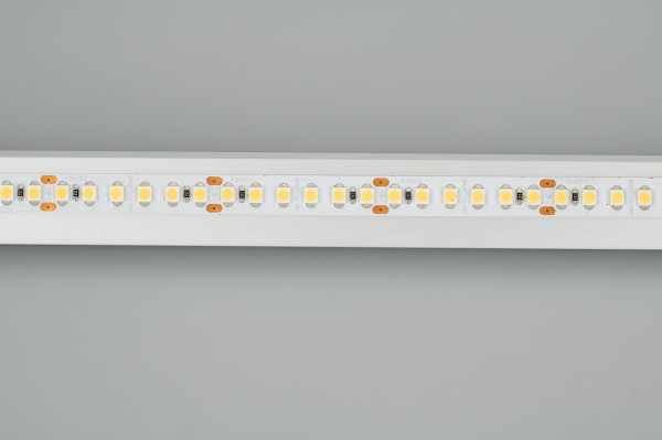 Светодиодная лента Arlight 14,4W/m 180LED/m 3528SMD белый 5M 017429(2) Светодиодная лента Arlight 14,4W/m 180LED/m 3528SMD белый 5M 017429(2)