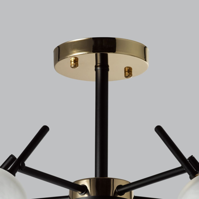 Люстра на штанге De Markt City Альфа 324014905 Люстра на штанге De Markt City Альфа 324014905