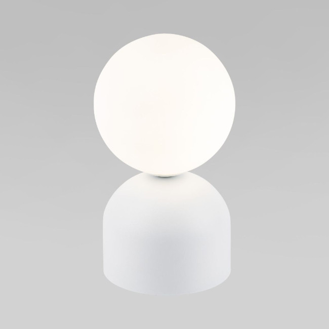 Настольная лампа TK Lighting 16037 Miki a068662 Настольная лампа TK Lighting 16037 Miki a068662