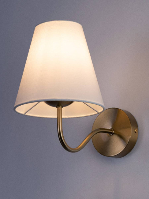 Бра Myfar Charlotte MR2101-1W Бра Myfar Charlotte MR2101-1W