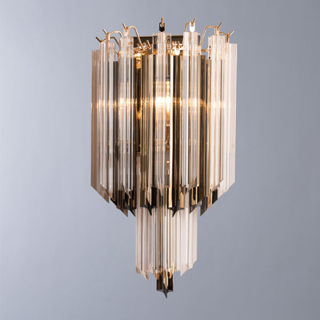 Настенный светильник Divinare Frizzante 1683/01 AP-1 Настенный светильник Divinare Frizzante 1683/01 AP-1