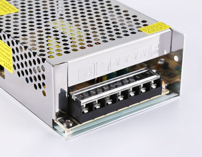 Блок питания Ambrella Light LED Driver 12V 250Вт AC90-260 20.8A IP20 GS9508 Блок питания Ambrella Light LED Driver 12V 250Вт AC90-260 20.8A IP20 GS9508