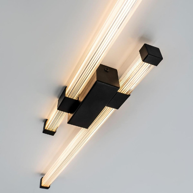 Настенный светильник LED4U L2240-750 BK Настенный светильник LED4U L2240-750 BK
