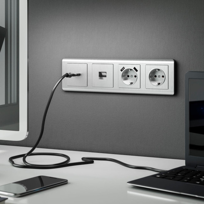 Рамка на 4 поста Werkel Stream серебряный W0042106 4690389162466 Рамка на 4 поста Werkel Stream серебряный W0042106 4690389162466