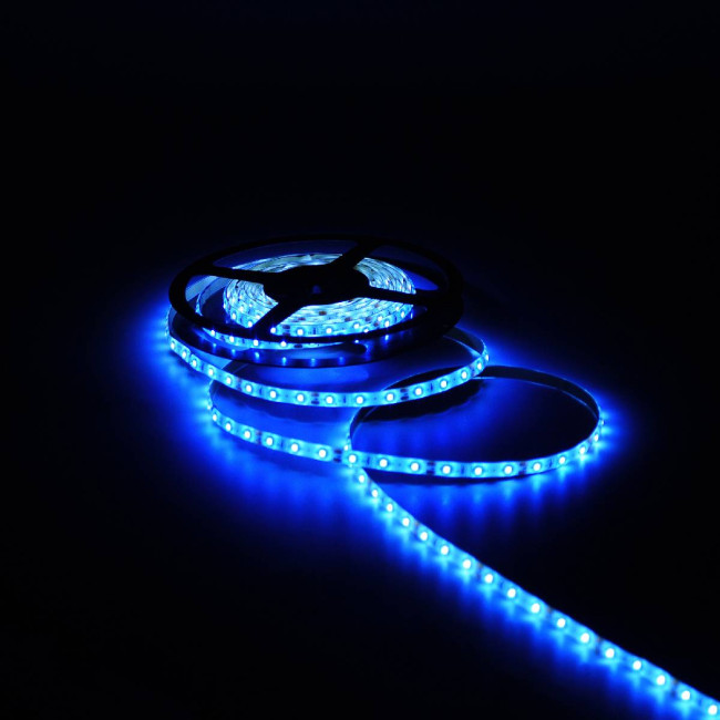 Светодиодная влагозащищенная лента Gauss 4,8W/m 60LED/m 2835SMD холодный белый 5M 311000305 Светодиодная влагозащищенная лента Gauss 4,8W/m 60LED/m 2835SMD холодный белый 5M 311000305