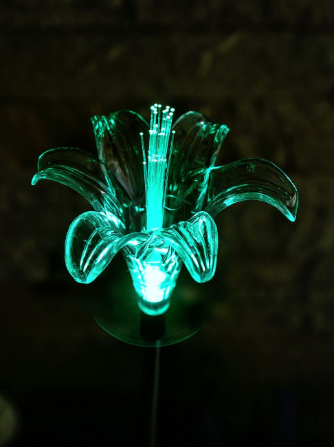 Светильник на солнечных батареях (07288) Uniel USL-S-104/MT810 Lily Светильник на солнечных батареях (07288) Uniel USL-S-104/MT810 Lily