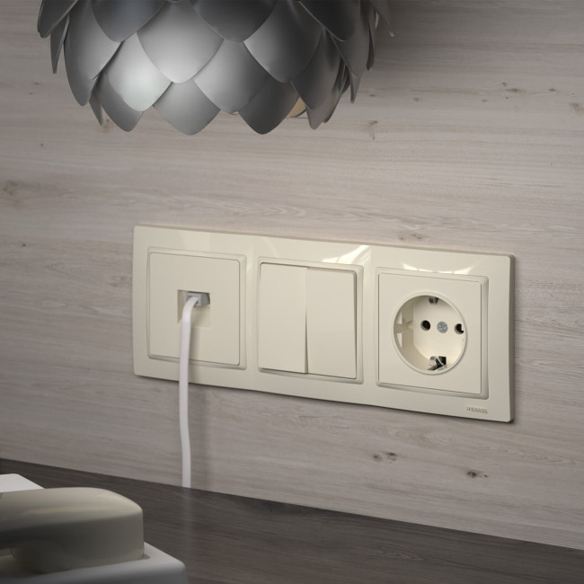 Розетка с заземлением, безвинтовой зажим Werkel слоновая кость W1171303 4690389155772 Розетка с заземлением, безвинтовой зажим Werkel слоновая кость W1171303 4690389155772