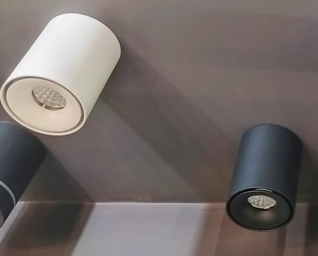 Накладной светильник Elvan NLS-T0155-8W-WW-WHT Накладной светильник Elvan NLS-T0155-8W-WW-WHT