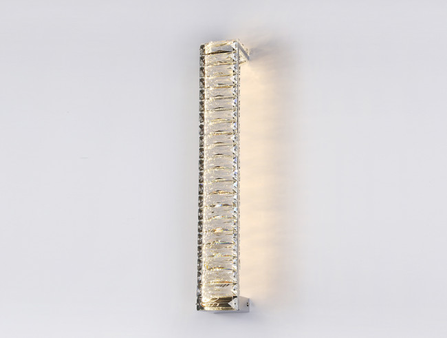 Настенный светильник Newport 8241N/A chrome М0071200 Настенный светильник Newport 8241N/A chrome М0071200