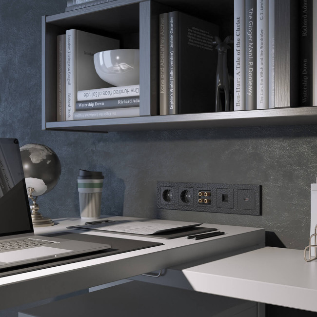 Лицевая панель Werkel Hammer черный 4690389163203 Лицевая панель Werkel Hammer черный 4690389163203