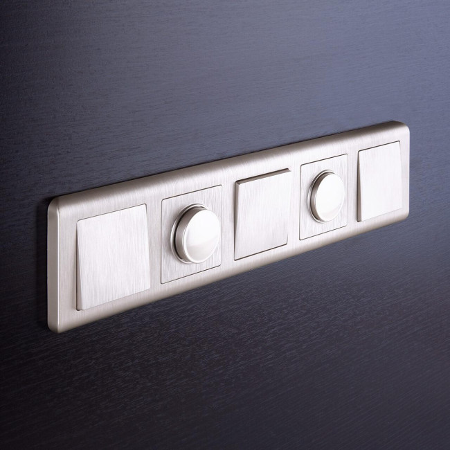 Рамка на 5 постов Werkel Stream перламутровый W0052113 4690389162534 Рамка на 5 постов Werkel Stream перламутровый W0052113 4690389162534