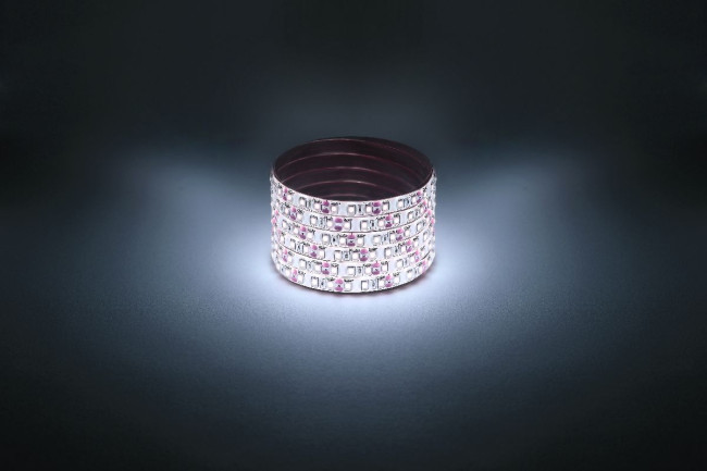 Светодиодная лента Эра 12В 2835 9,6Вт/м 6500K 5м IP65 LS2835-9,6-120-12-6500K-IP65-1 year-5m Б0035599 Светодиодная лента Эра 12В 2835 9,6Вт/м 6500K 5м IP65 LS2835-9,6-120-12-6500K-IP65-1 year-5m Б0035599