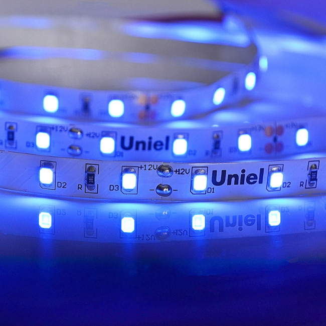 Светодиодная лента Uniel ULS-M11-2835-60LED/m-8mm-IP20-DC12V-4,8W/m-5M-BLUE PROFI катушка в герметичной упаковке Светодиодная лента Uniel ULS-M11-2835-60LED/m-8mm-IP20-DC12V-4,8W/m-5M-BLUE PROFI катушка в герметичной упаковке
