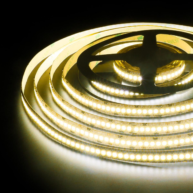 Светодиодная лента Elektrostandard 12V 16W 240Led 2835 IP65 теплый белый, 5м 4690389167553 Светодиодная лента Elektrostandard 12V 16W 240Led 2835 IP65 теплый белый, 5м 4690389167553