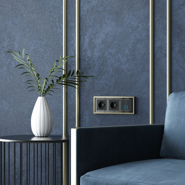 Рамка на 3 поста Werkel Baguette черный-латунь 4690389185809 W0032852 a060241