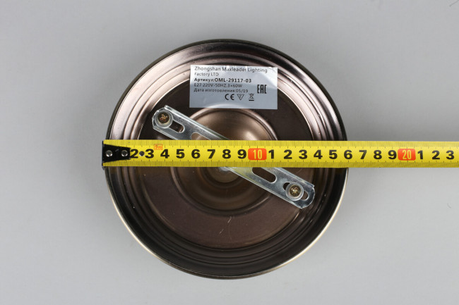 Потолочная люстра Omnilux Leonessa OML-29117-03 Потолочная люстра Omnilux Leonessa OML-29117-03