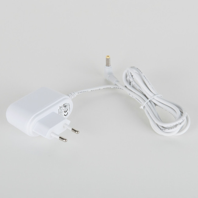 Настольная лампа Eurosvet 80502/1 белый Настольная лампа Eurosvet 80502/1 белый