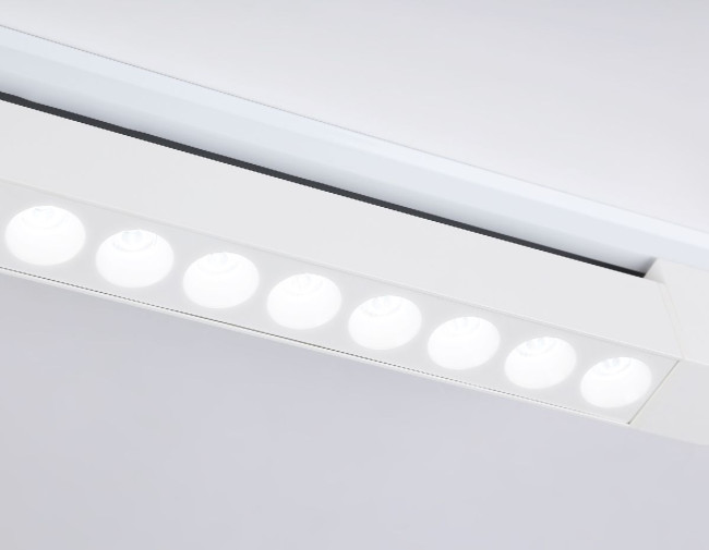 Трековый однофазный светильник Ambrella Light Track system GL6706