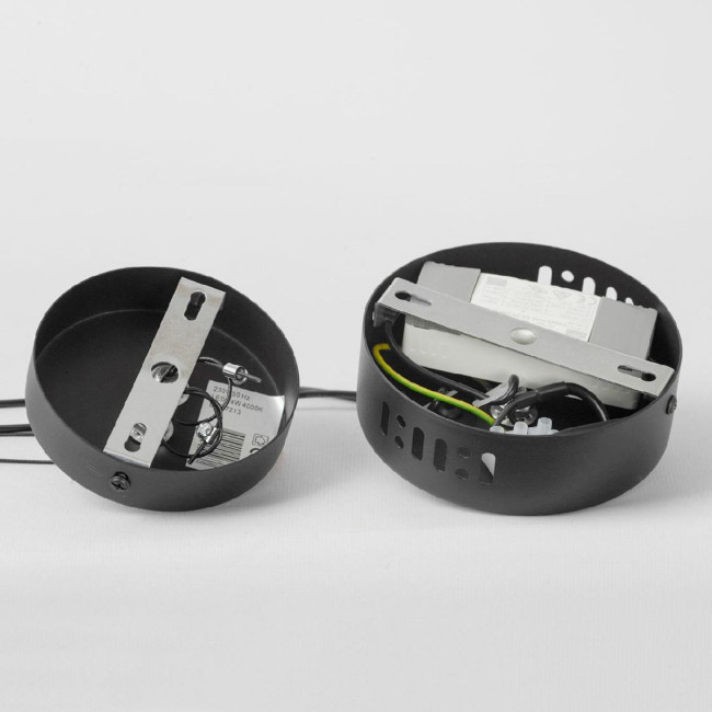 Линейный подвесной светильник Lussole River LSP-7303 Линейный подвесной светильник Lussole River LSP-7303