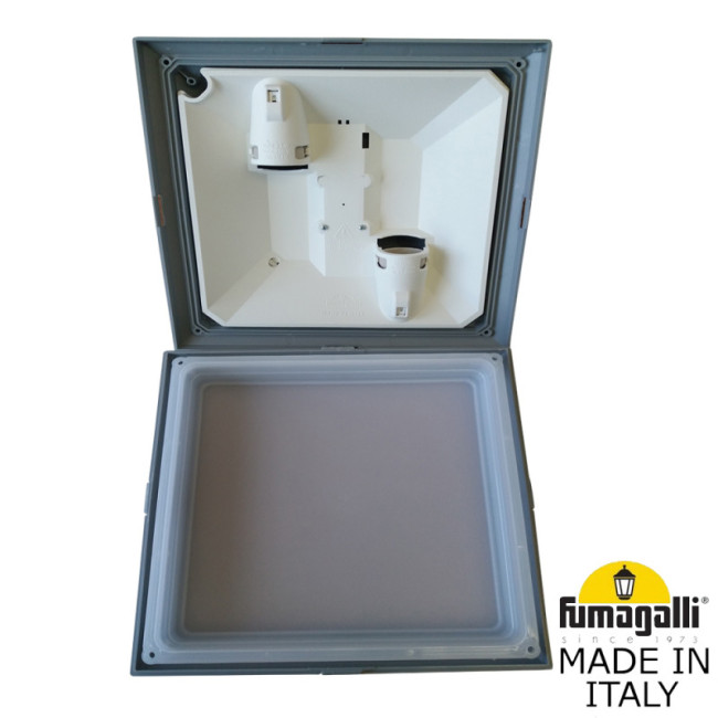 Настенный светильник Fumagalli Guizeppe 4P2.000.000.LYF1R Настенный светильник Fumagalli Guizeppe 4P2.000.000.LYF1R