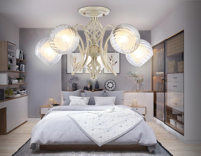 Люстра на штанге Ambrella Light Traditional TR3066 Люстра на штанге Ambrella Light Traditional TR3066