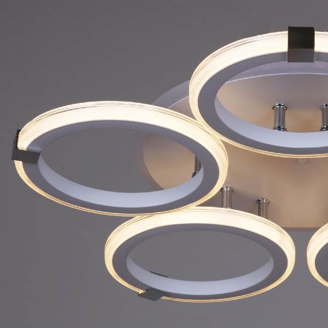 Потолочная люстра Reluce 06319-3.3-05 WH+CR (RGB)
