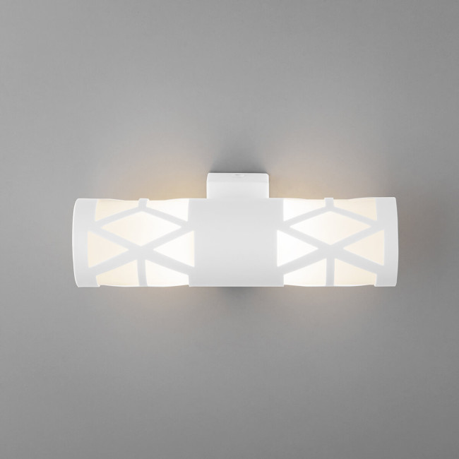 Бра Elektrostandard Fanc MRL LED 1023 белый 4690389153280 Бра Elektrostandard Fanc MRL LED 1023 белый 4690389153280