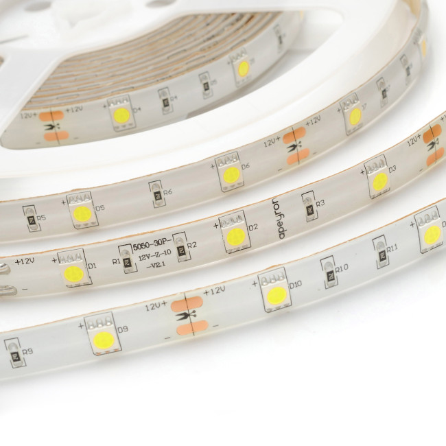 Комплект светодиодной ленты Apeyron 12В 7.2Вт/м smd 5050 30 д/м IP65 5м 6400K (блок, коннектор) 10-01 Комплект светодиодной ленты Apeyron 12В 7.2Вт/м smd 5050 30 д/м IP65 5м 6400K (блок, коннектор) 10-01