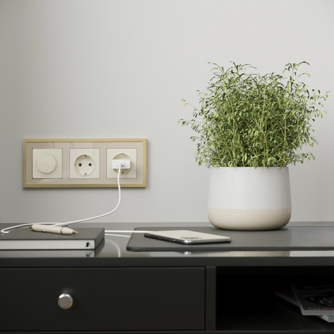 Рамка на 3 поста Werkel Baguette айвори-латунь 4690389185762 W0032851 a060236 Рамка на 3 поста Werkel Baguette айвори-латунь 4690389185762 W0032851 a060236