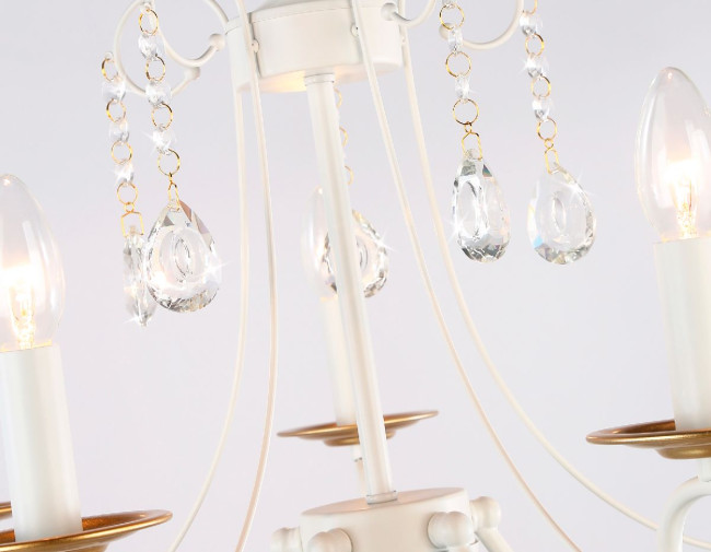 Подвесная люстра Ambrella Light Classic TR4916