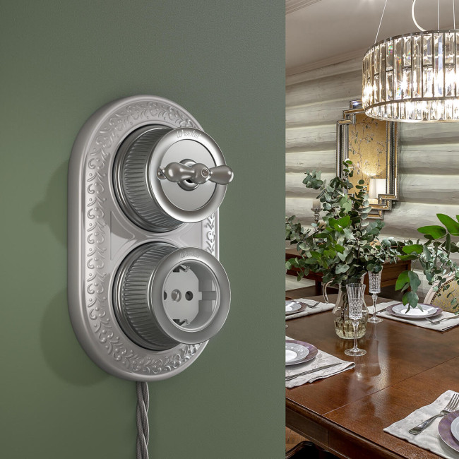 Переключатель Werkel одноклавишный Retro матовый хром WL19-01-03 4690389143397