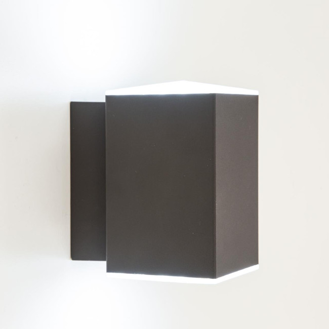 Уличный настенный светодиодный светильник Citilux CLU0002 Уличный настенный светодиодный светильник Citilux CLU0002