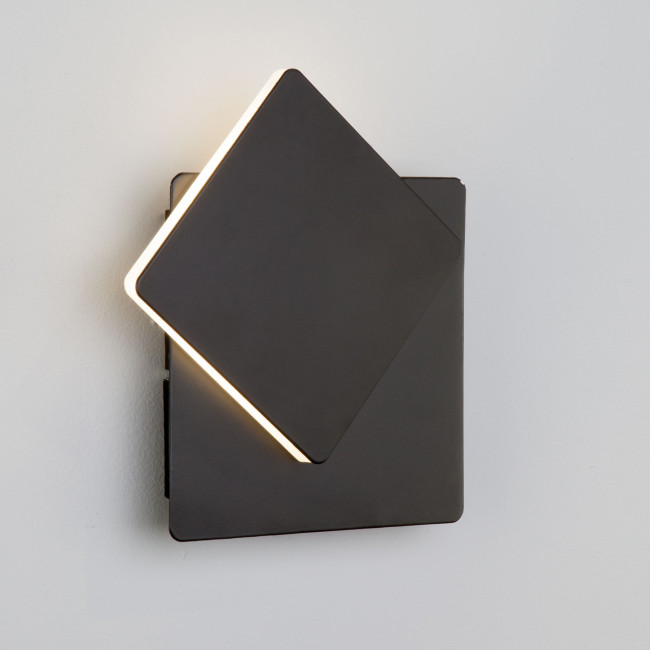 Настенный светодиодный светильник Elektrostandard Screw 4690389173981 Настенный светодиодный светильник Elektrostandard Screw 4690389173981