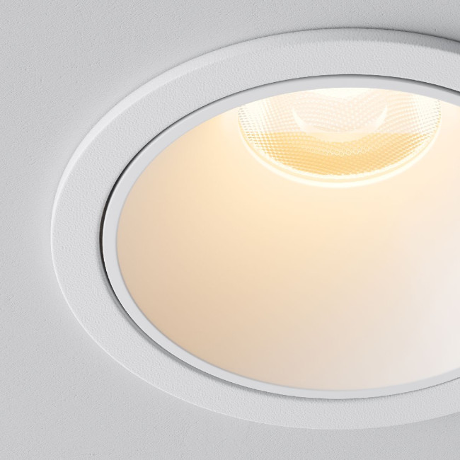 Встраиваемый светильник Maytoni Alfa LED DL043-01-10W2.7K-RD-W Встраиваемый светильник Maytoni Alfa LED DL043-01-10W2.7K-RD-W