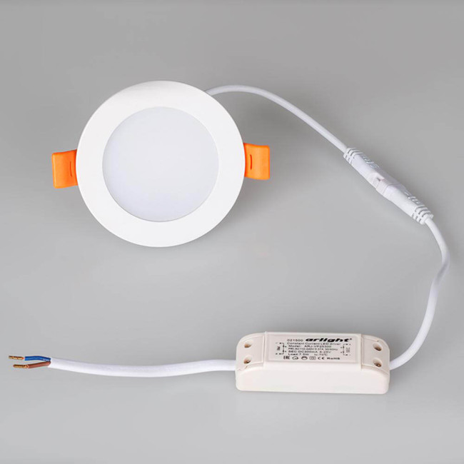 Светодиодная панель Arlight 5Вт IP20 4000K 350-400лм 021431 Светодиодная панель Arlight 5Вт IP20 4000K 350-400лм 021431