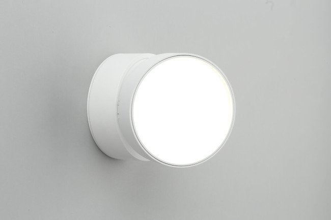 Светодиодный спот Omnilux Lenno OML-101309-18 Светодиодный спот Omnilux Lenno OML-101309-18